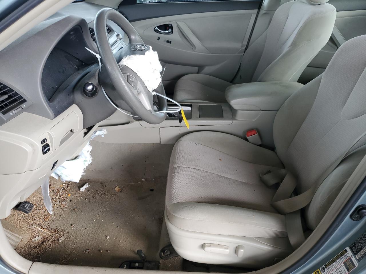 2011 Toyota Camry - Image 7