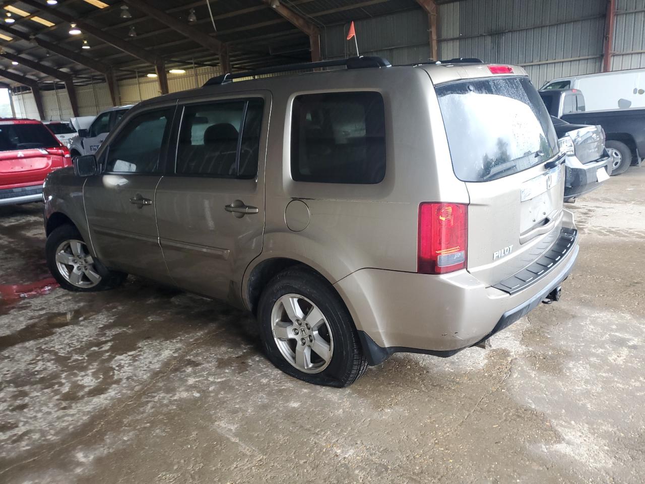 2011 Honda Pilot - Image 2
