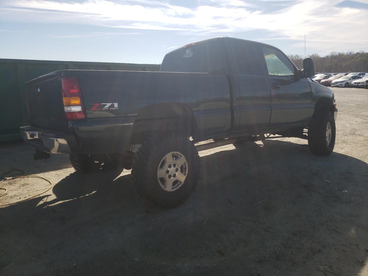 2002 Chevrolet Silverado - Image 3