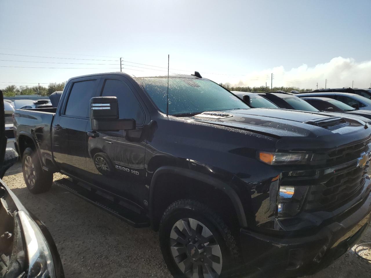 2024 Chevrolet Silverado - Image 4