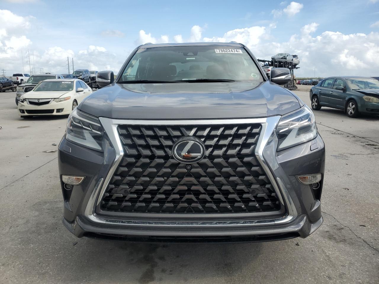 2022 Lexus GX - Image 5