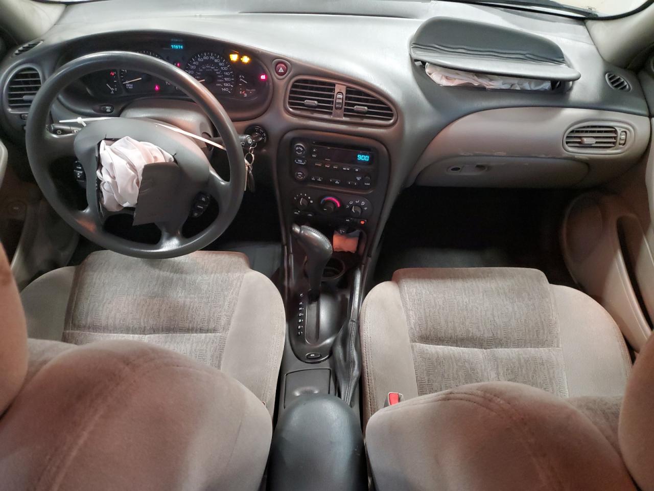 2001 Oldsmobile Alero - Image 8