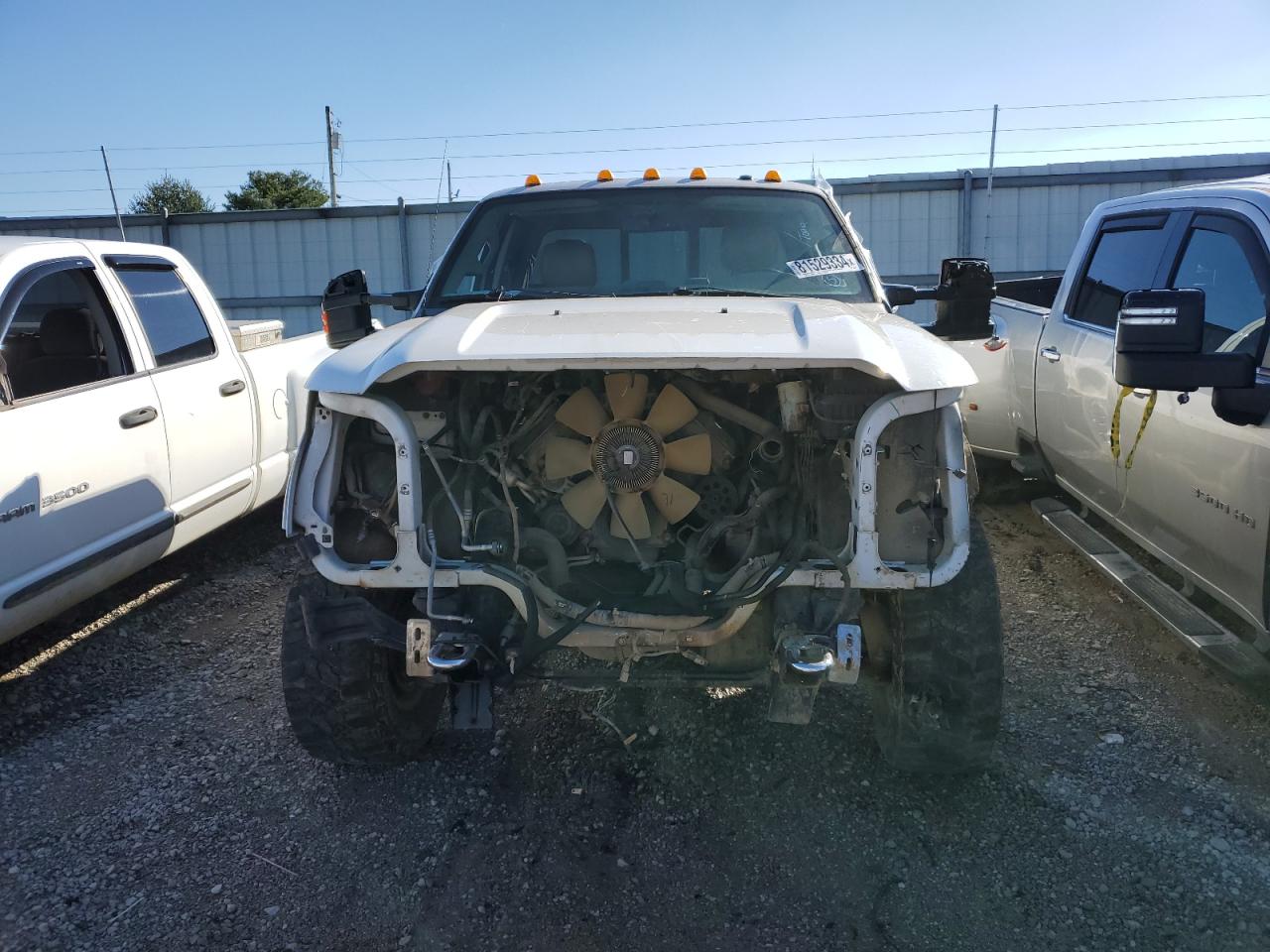 2013 Ford F350 - Image 5