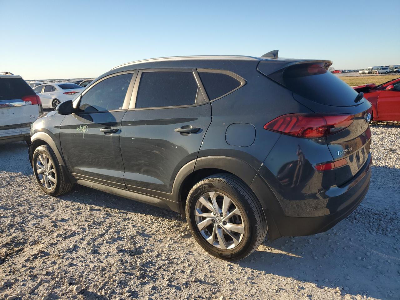2021 Hyundai Tucson - Image 2