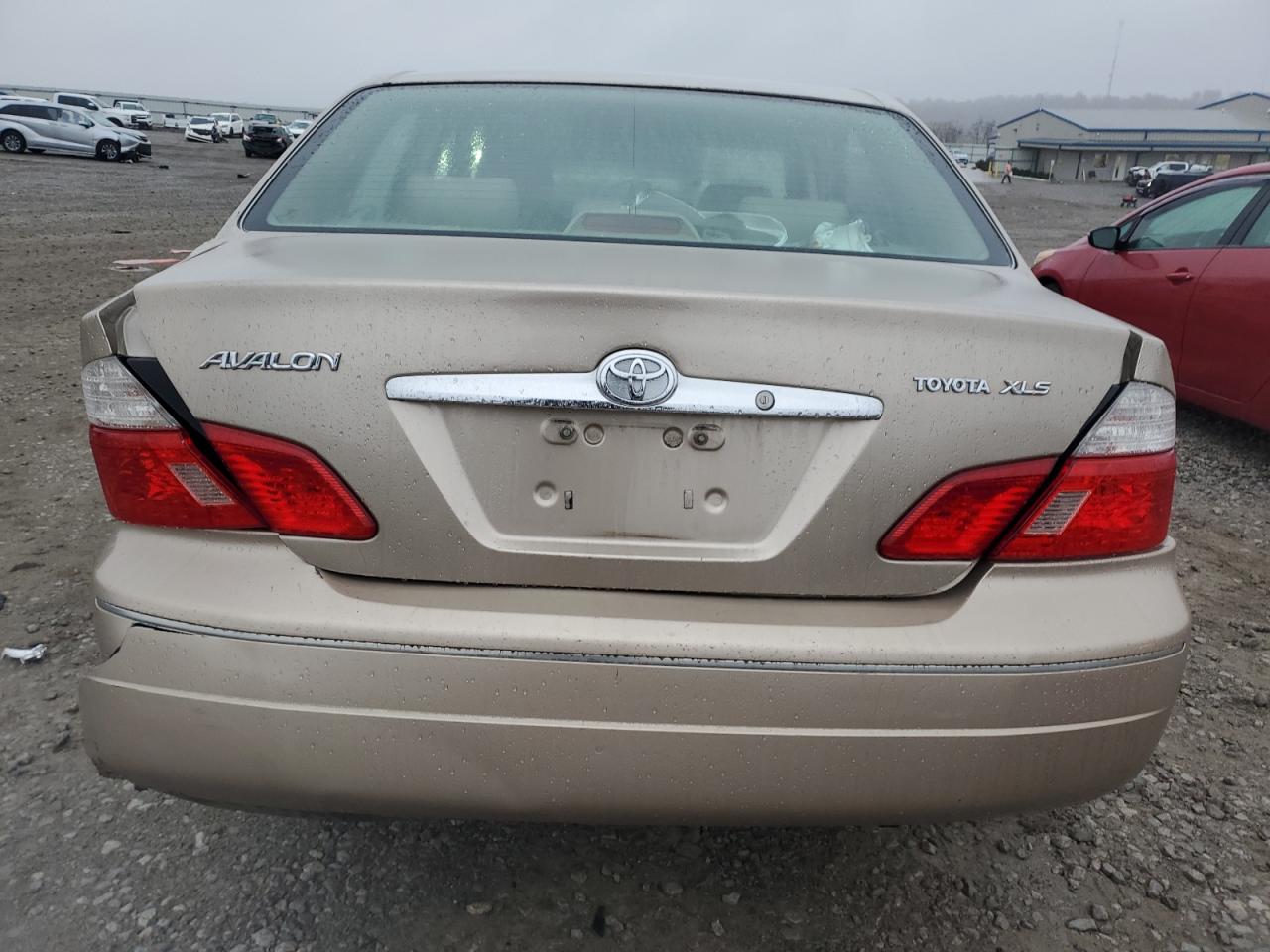 2003 Toyota Avalon - Image 6