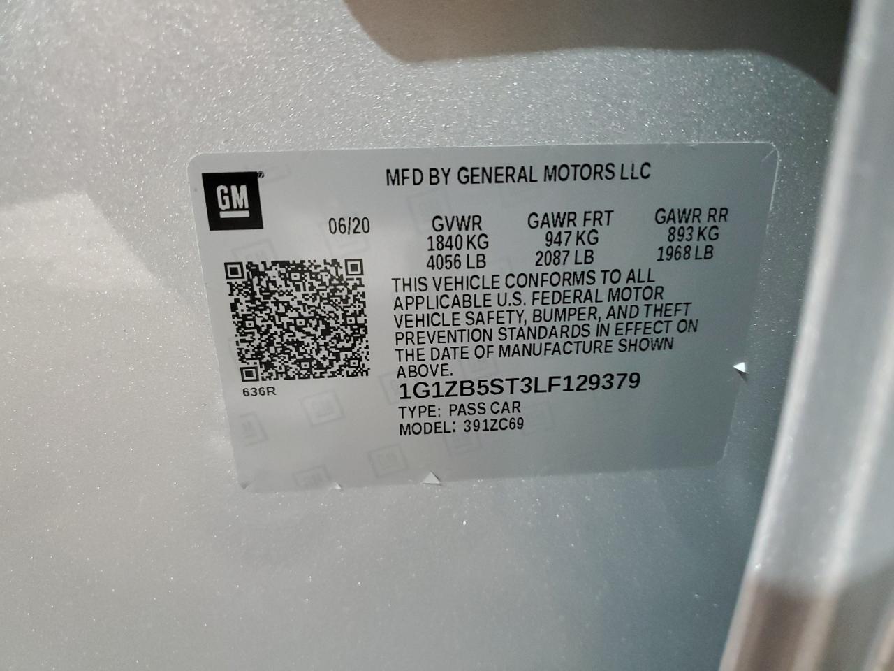 2020 Chevrolet Malibu - Image 12