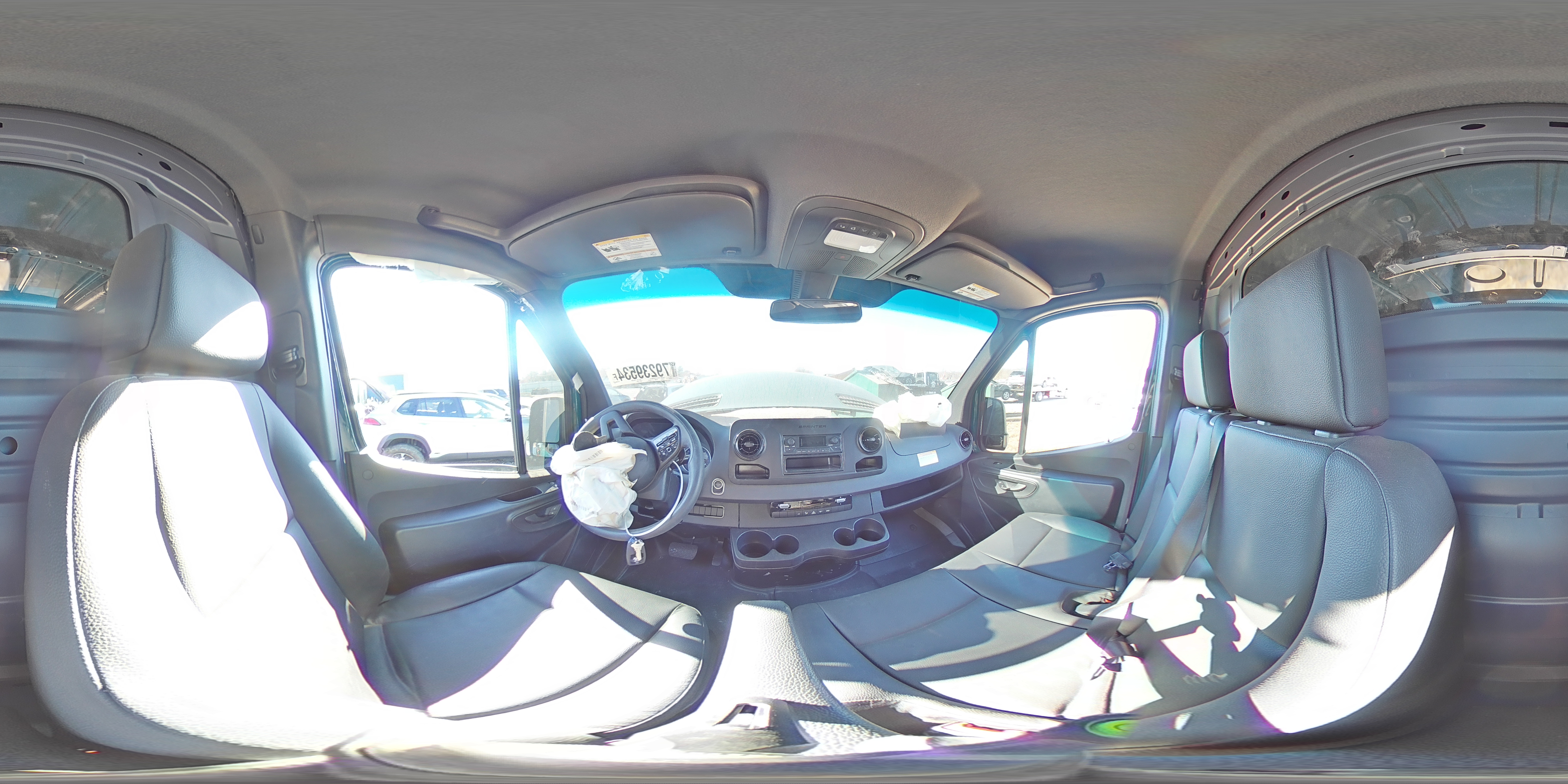 2024 Mercedes-Benz Sprinter - Image 16