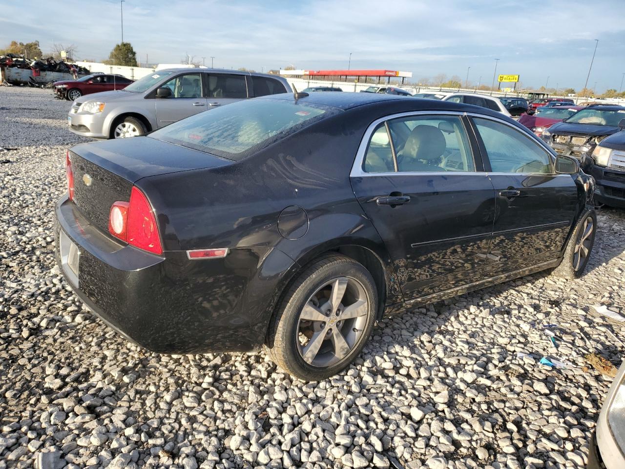 2011 Chevrolet Malibu - Image 3