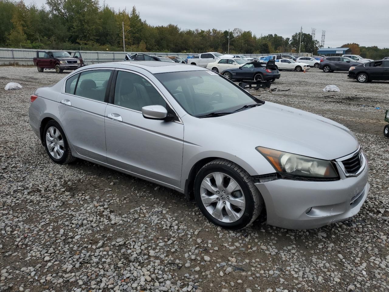2010 Honda Accord - Image 4