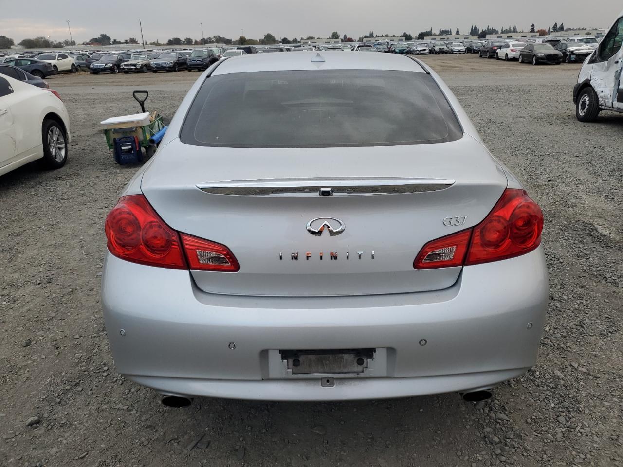 2011 Infiniti G37 Base VIN: JN1CV6AP9BM506292 Lot: 80878234