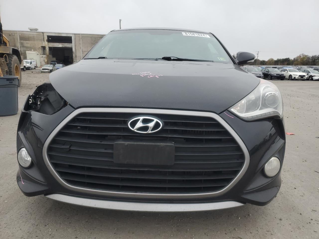 2016 Hyundai Veloster - Image 5