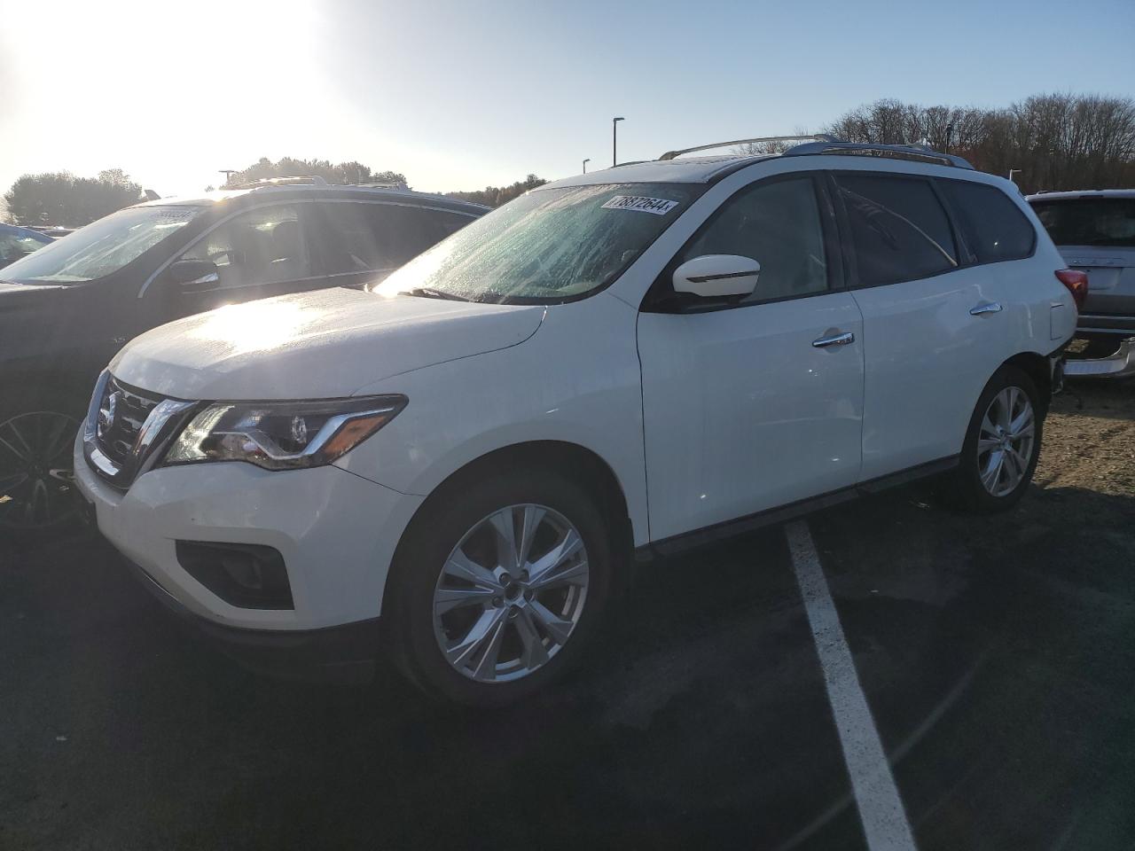 2018 Nissan Pathfinder - Image 1