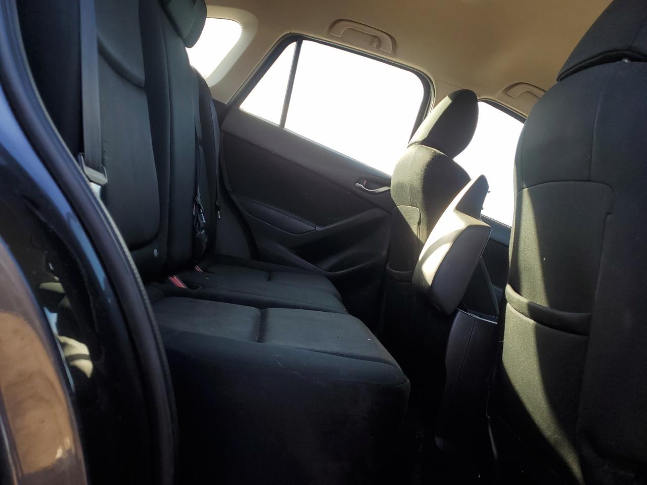 2016 Mazda CX-5 - Image 11