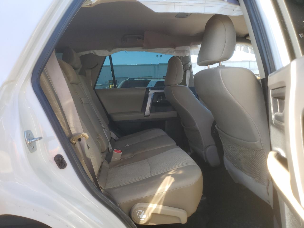 2019 Toyota 4Runner - Image 12