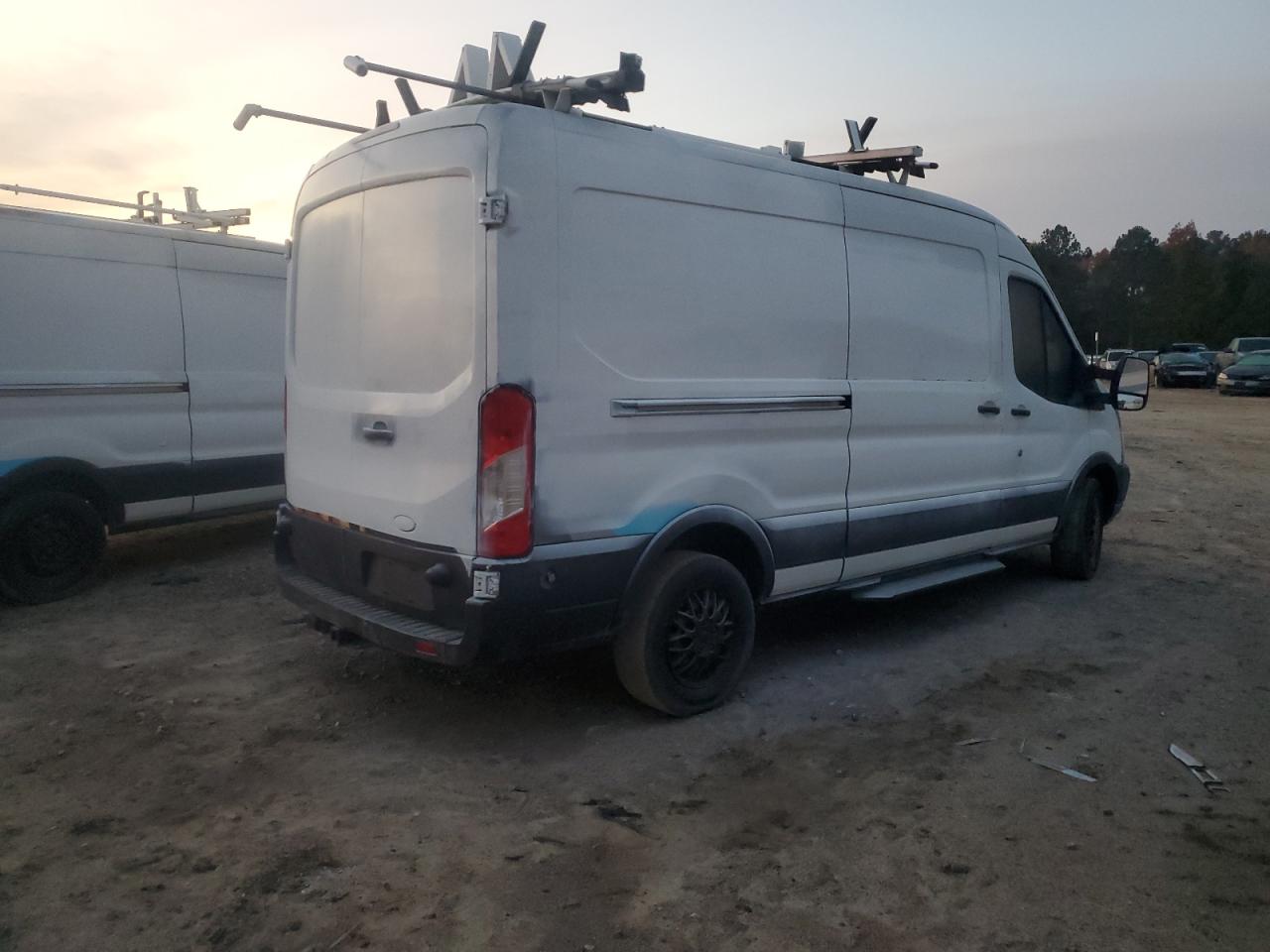 2015 Ford Transit - Image 3