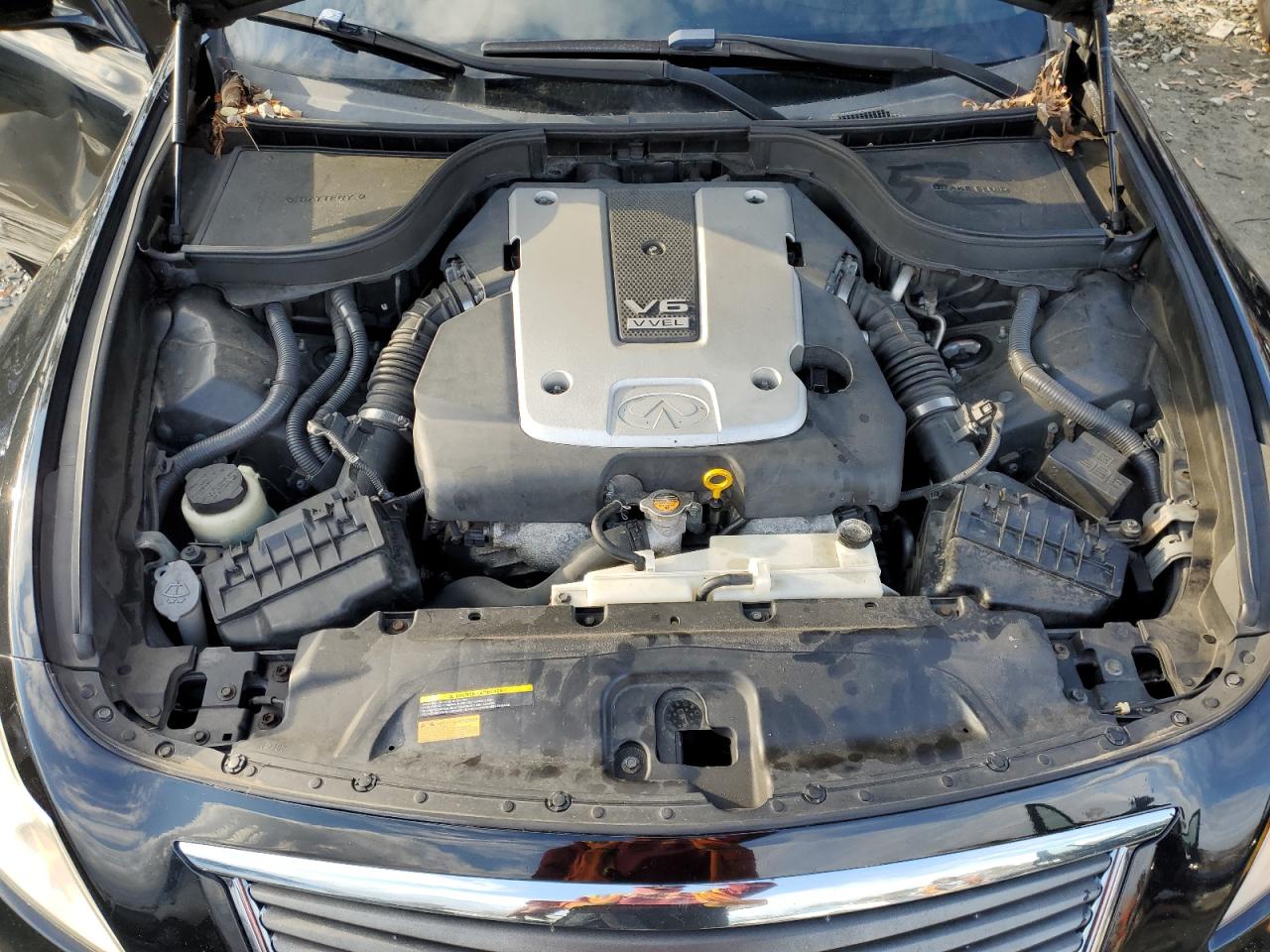 2013 Infiniti G - Image 13