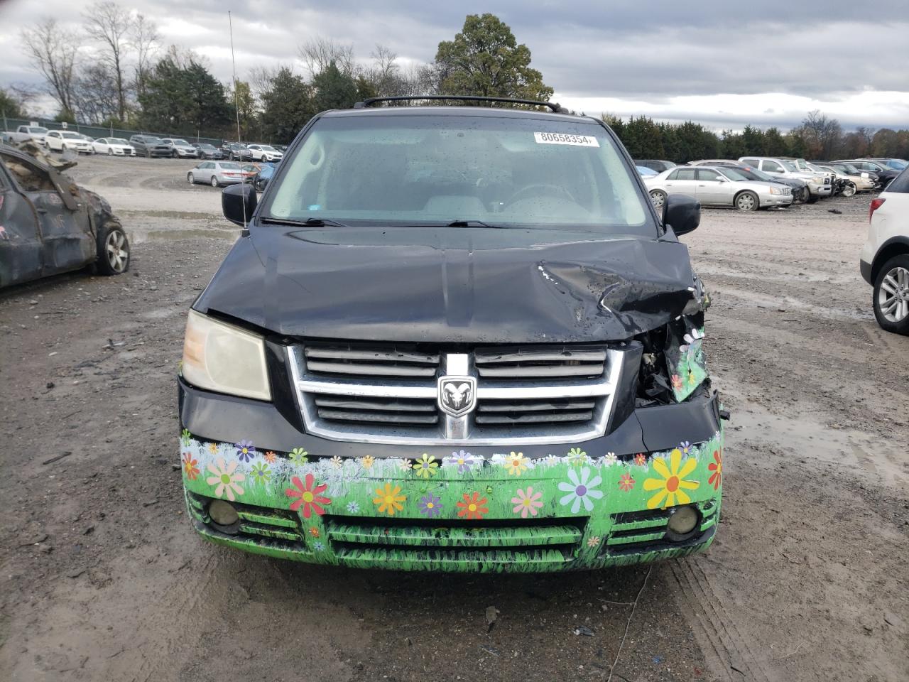 2009 Dodge Caravan - Image 5