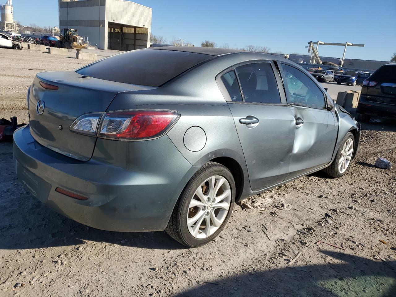 2012 Mazda 3 - Image 3