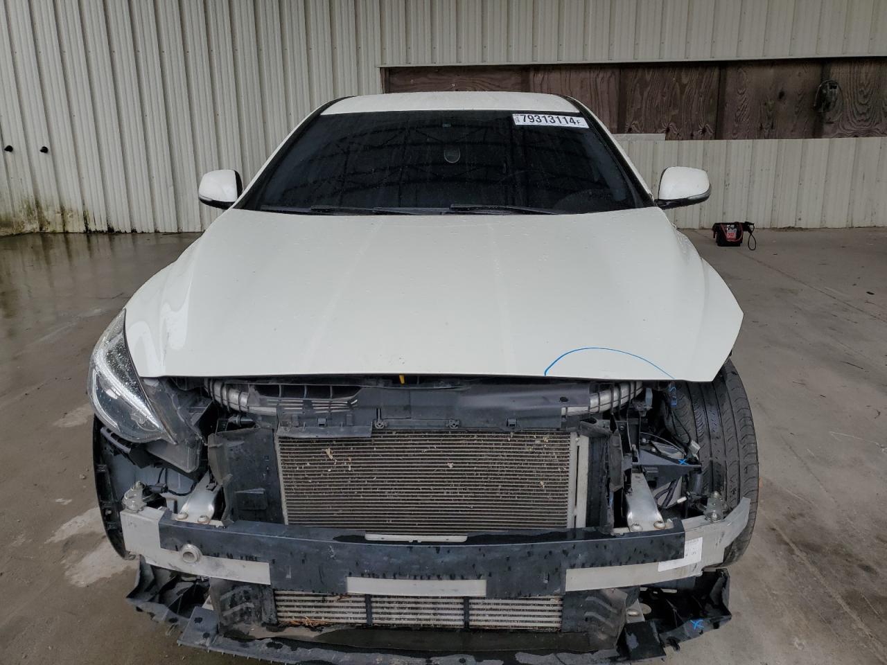 2018 Infiniti QX30 - Image 5