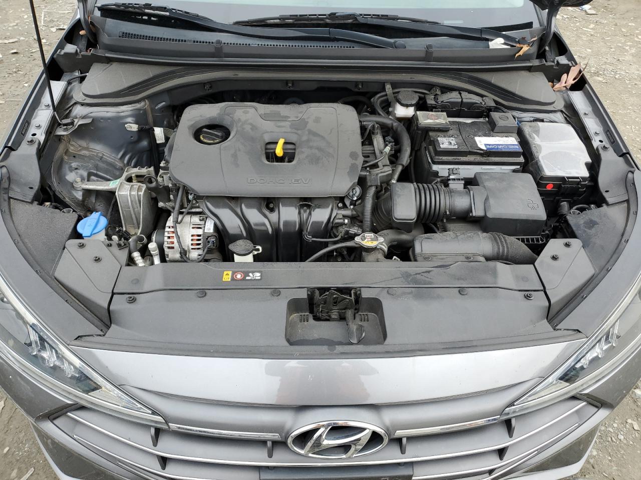 2020 Hyundai Elantra - Image 11