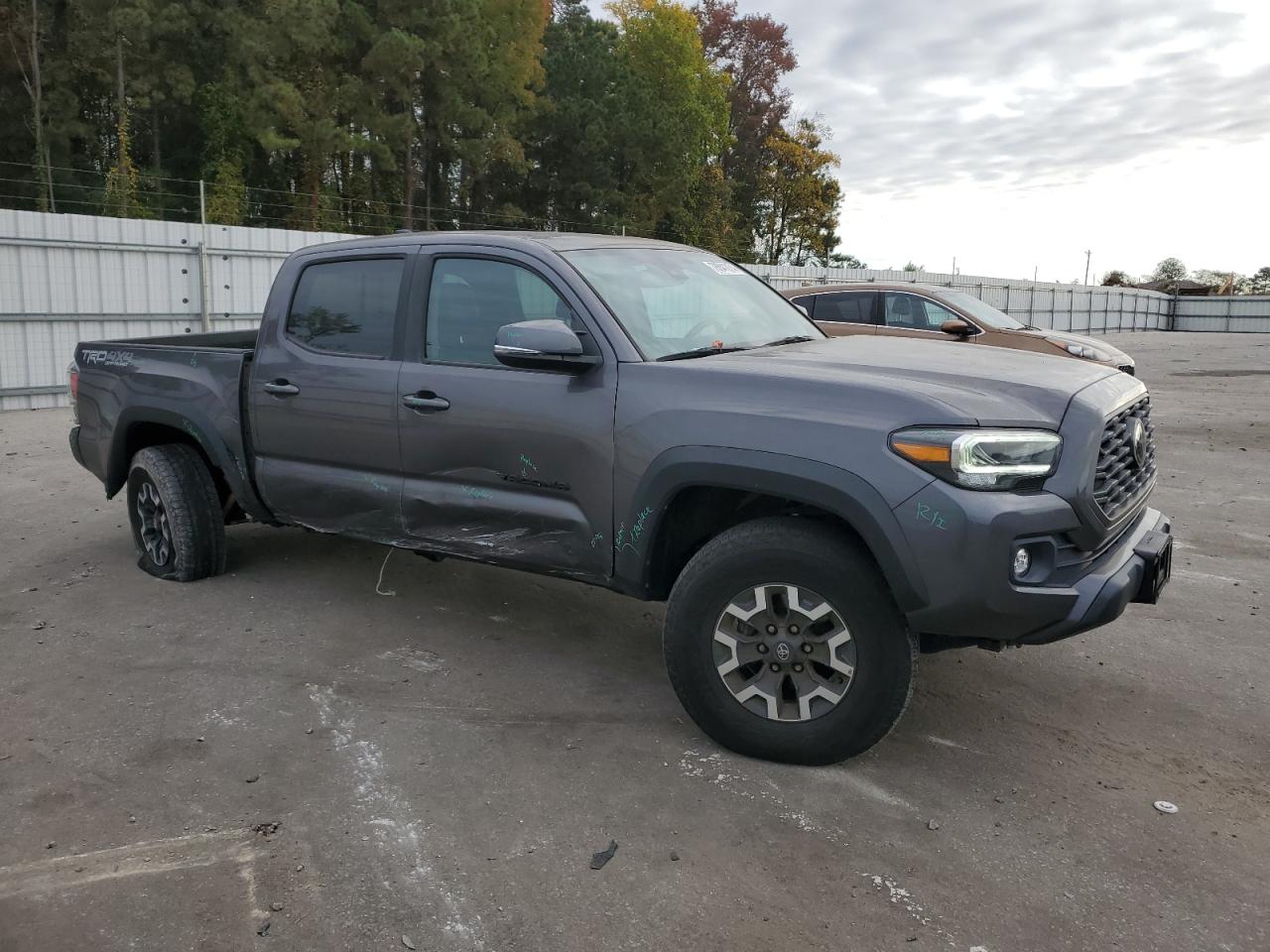 2021 Toyota Tacoma - Image 4
