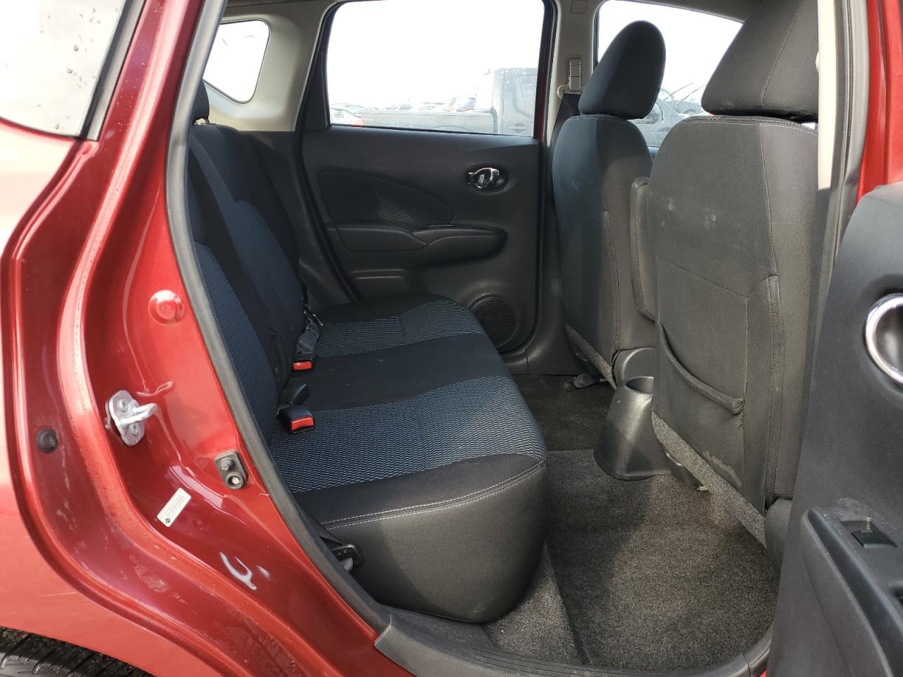 2017 Nissan Versa - Image 10