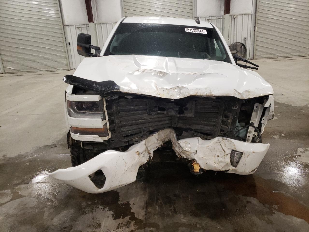 2018 Chevrolet Silverado - Image 5
