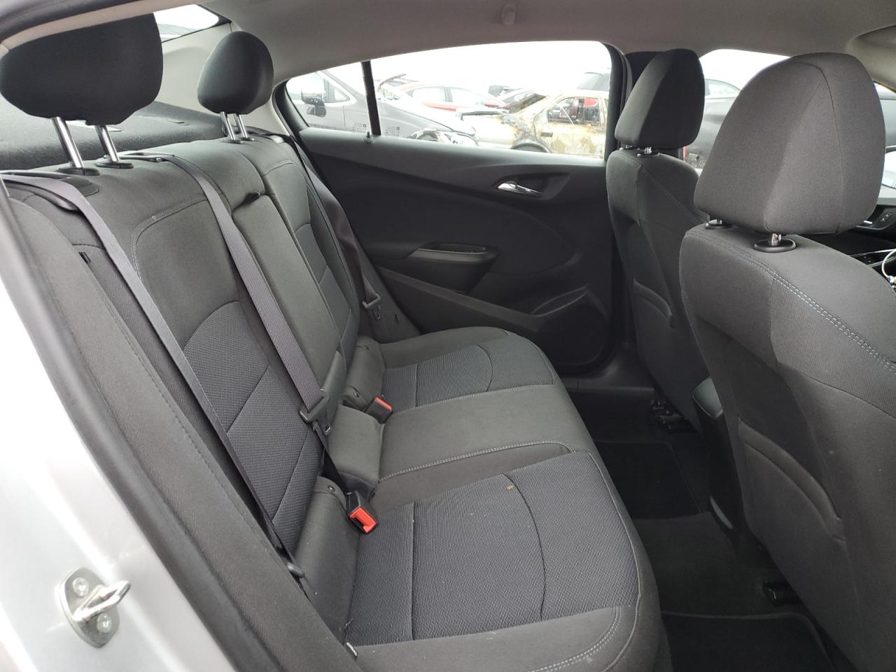 2016 Chevrolet Cruze - Image 10