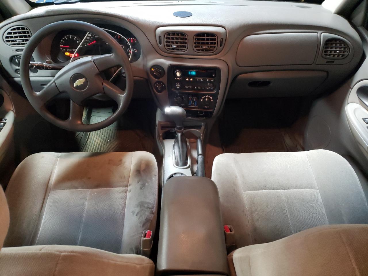 2005 Chevrolet TrailBlazer - Image 8