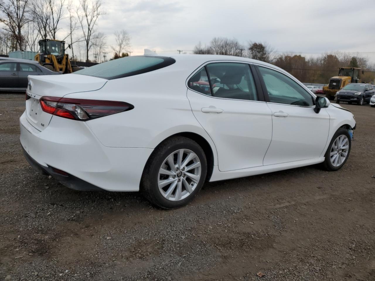 2021 Toyota Camry - Image 3