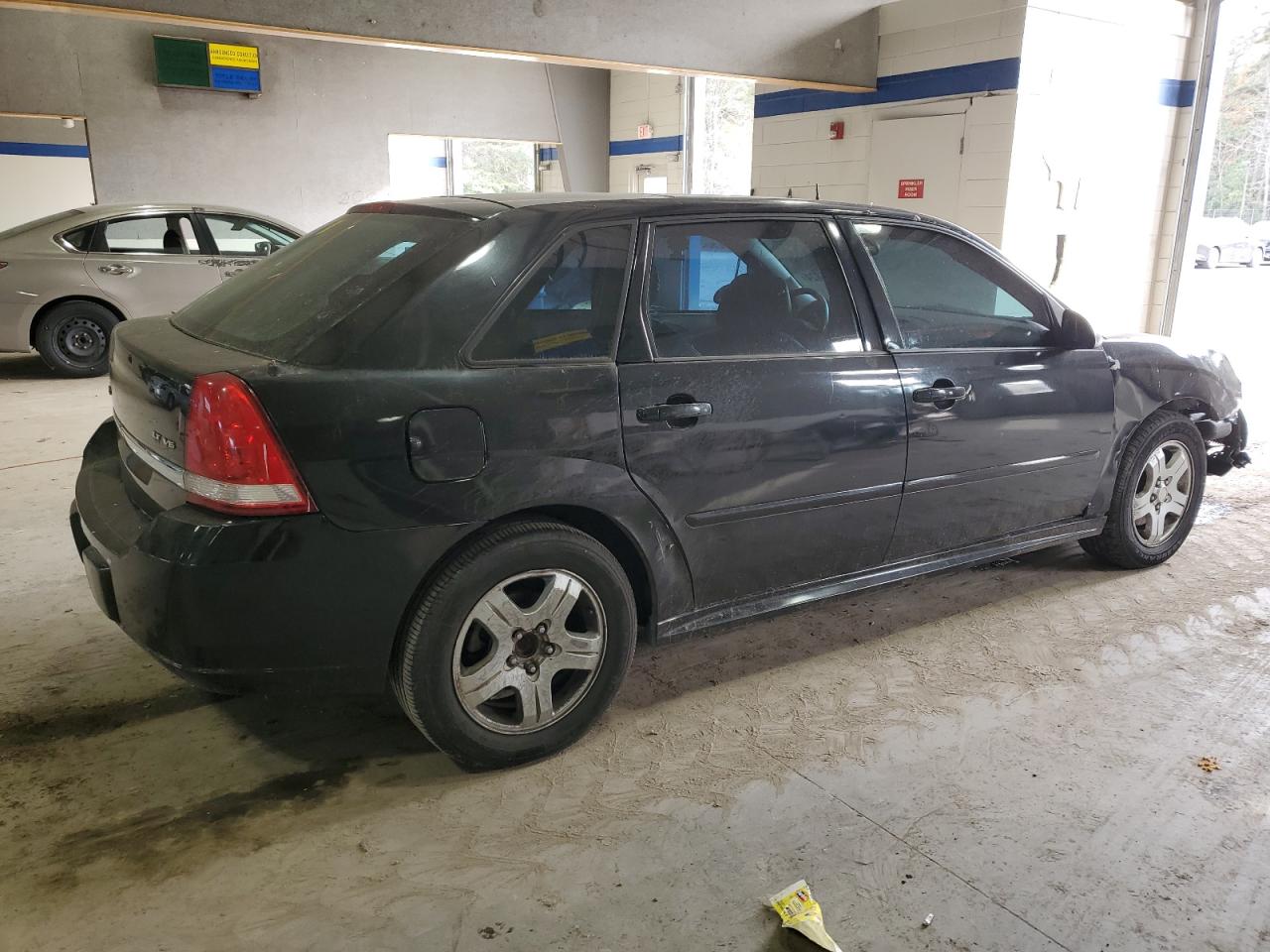 2004 Chevrolet Malibu - Image 3