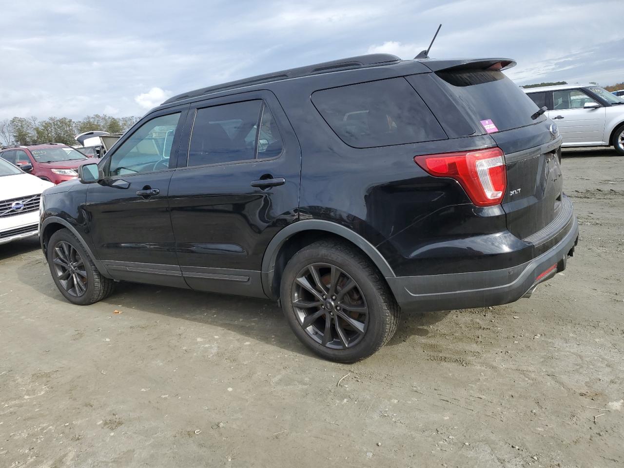 2018 Ford Explorer - Image 2