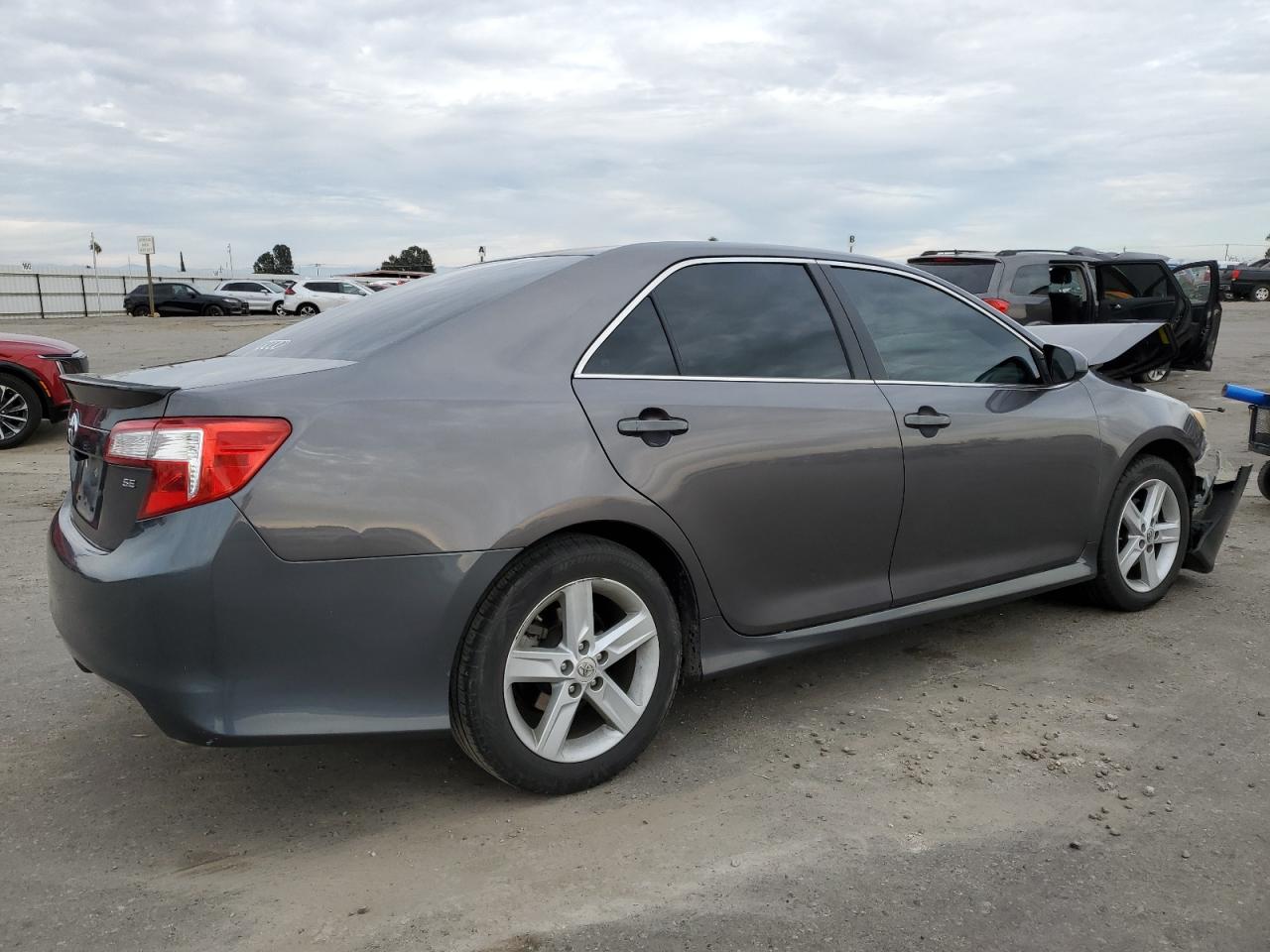 2013 Toyota Camry - Image 3