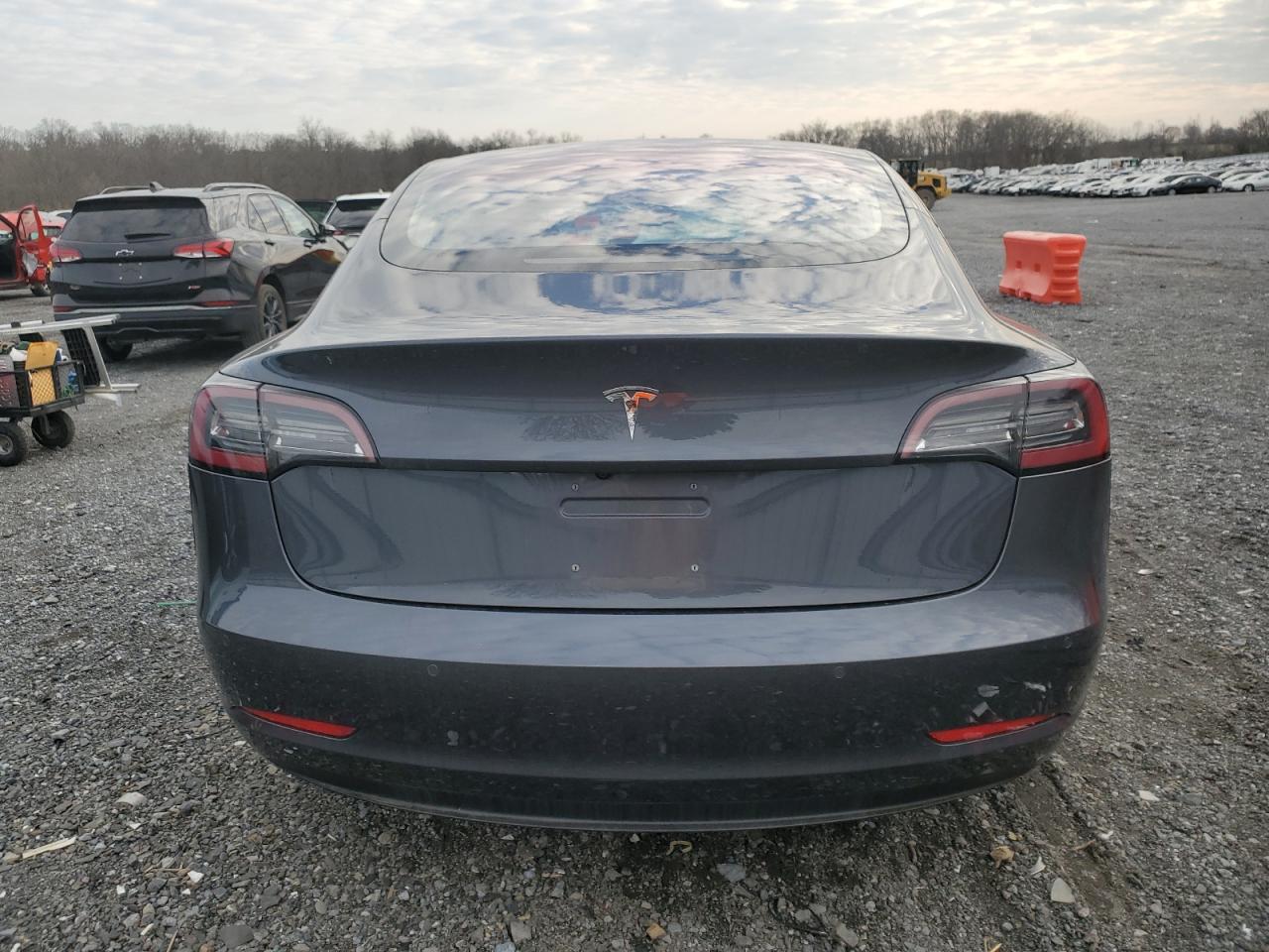 VIN 5YJ3E1EA6JF163020 2018 TESLA MODEL 3 no.6