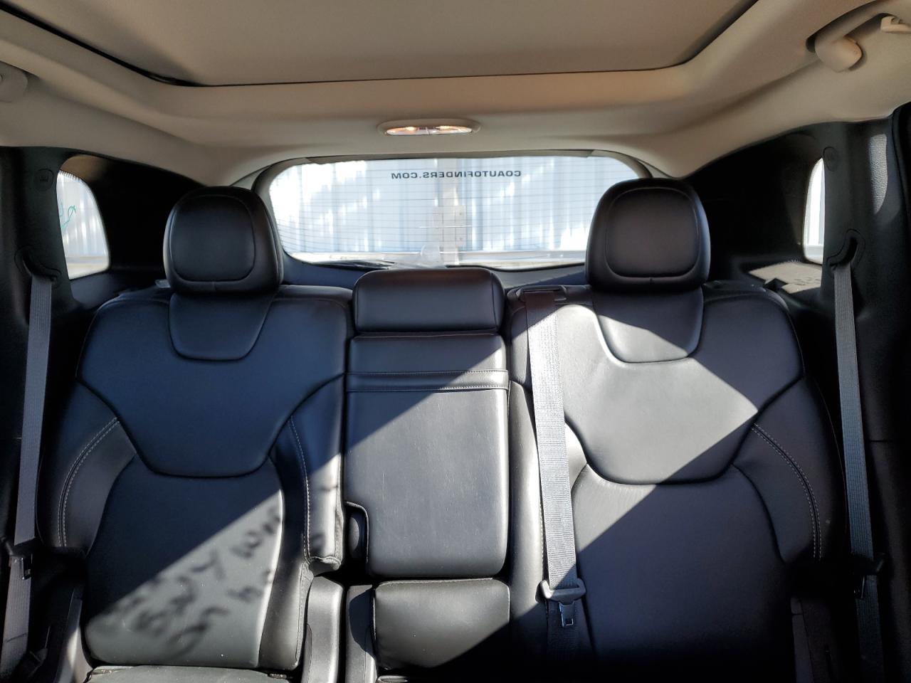 2015 Jeep Grand Cherokee - Image 10