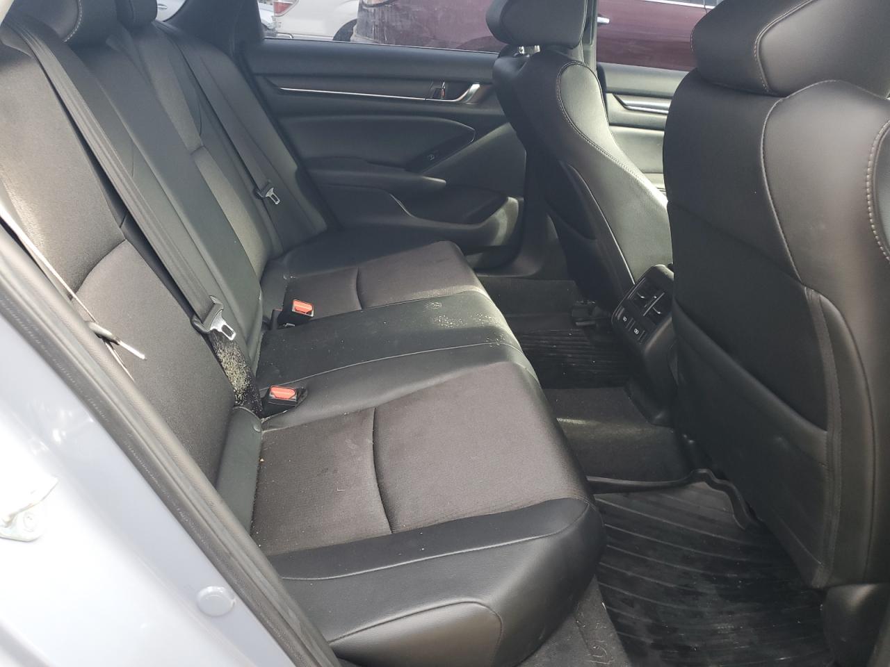 2021 Honda Accord - Image 10