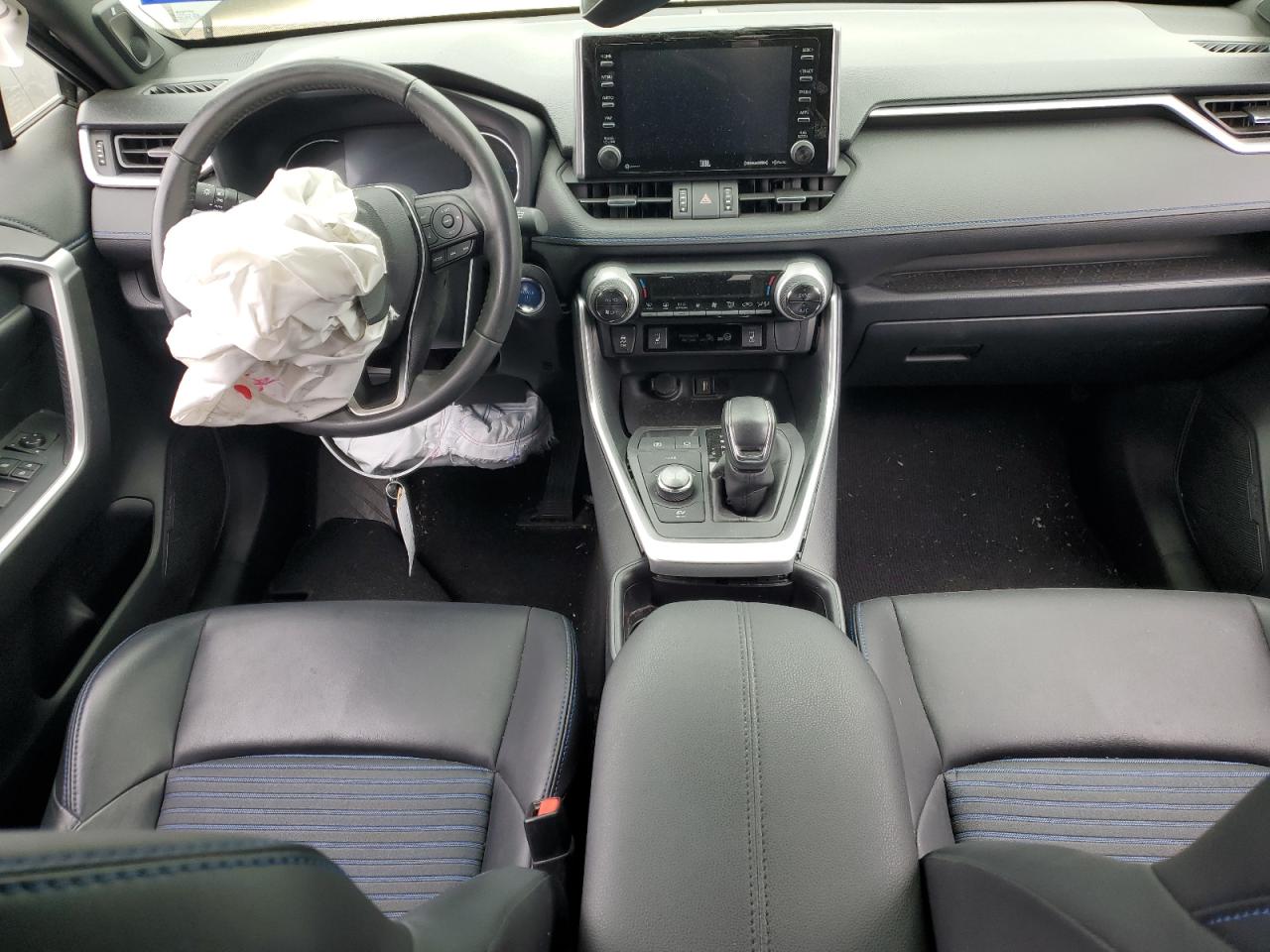 2020 Toyota RAV 4 - Image 8