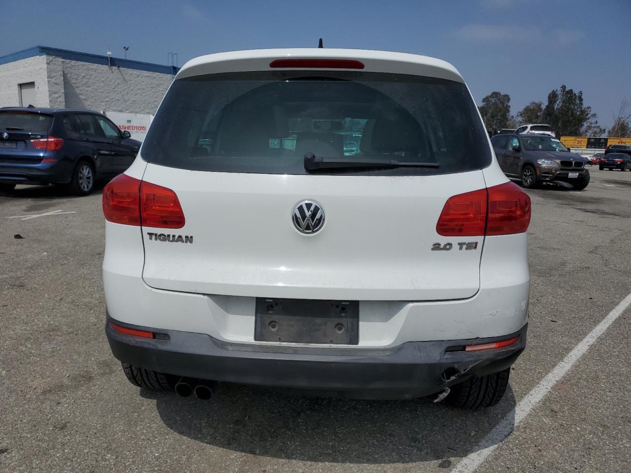 2015 Volkswagen Tiguan S VIN: WVGAV7AXXFW595693 Lot: 78899014