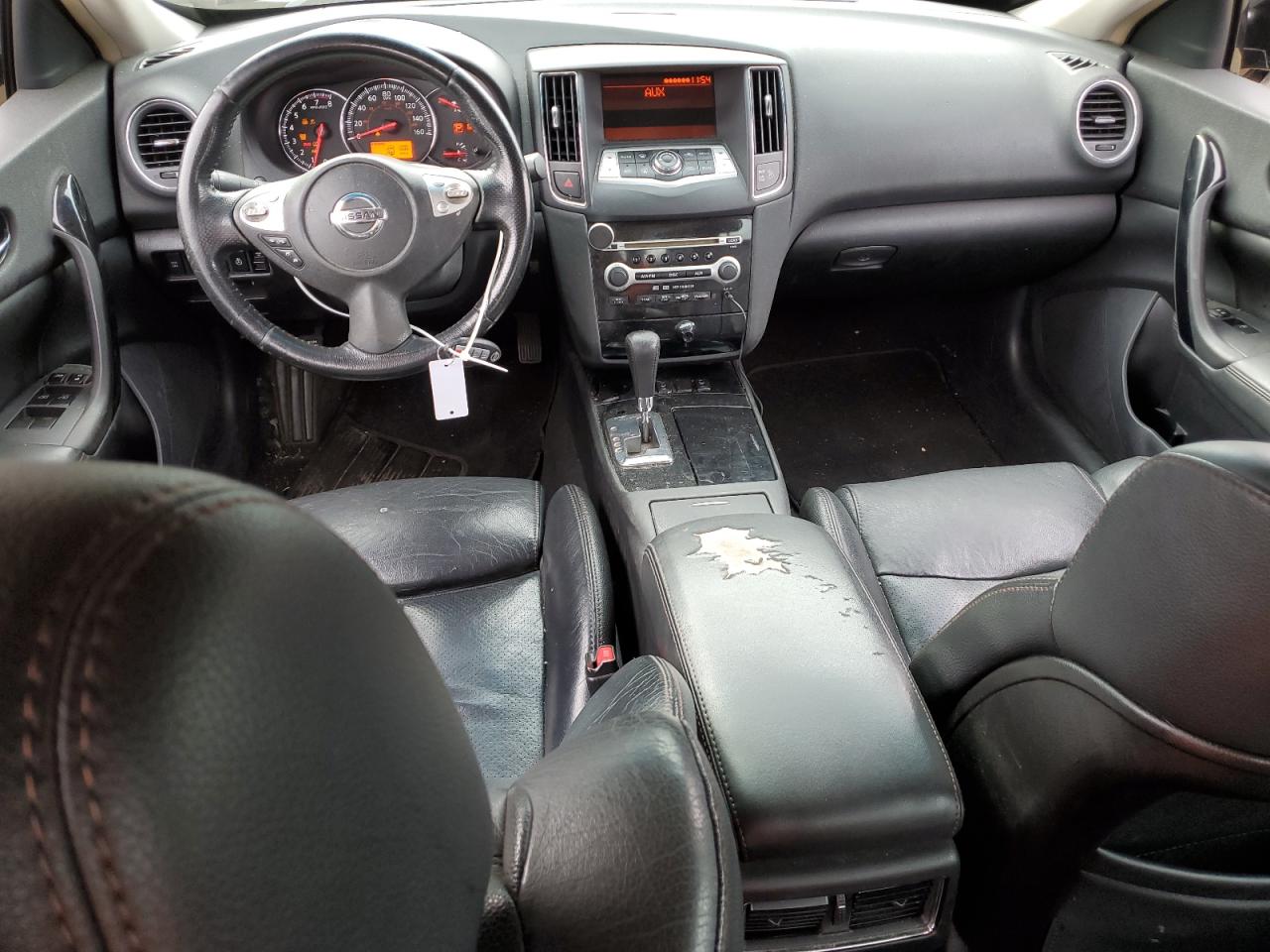 2010 Nissan Maxima - Image 8