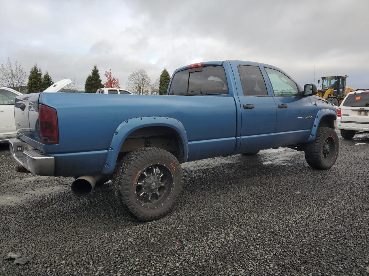 2004 Dodge RAM - Image 3