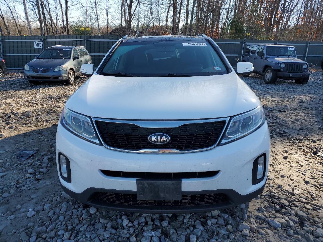 2014 Kia Sorento - Image 5