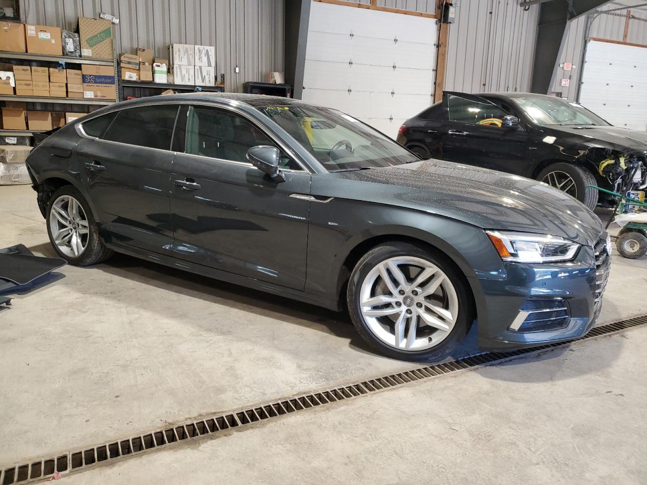 VIN WAUBNCF55KA077908 2019 AUDI A5 no.4