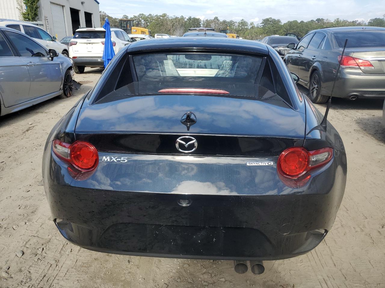 2022 Mazda MX-5 - Image 6