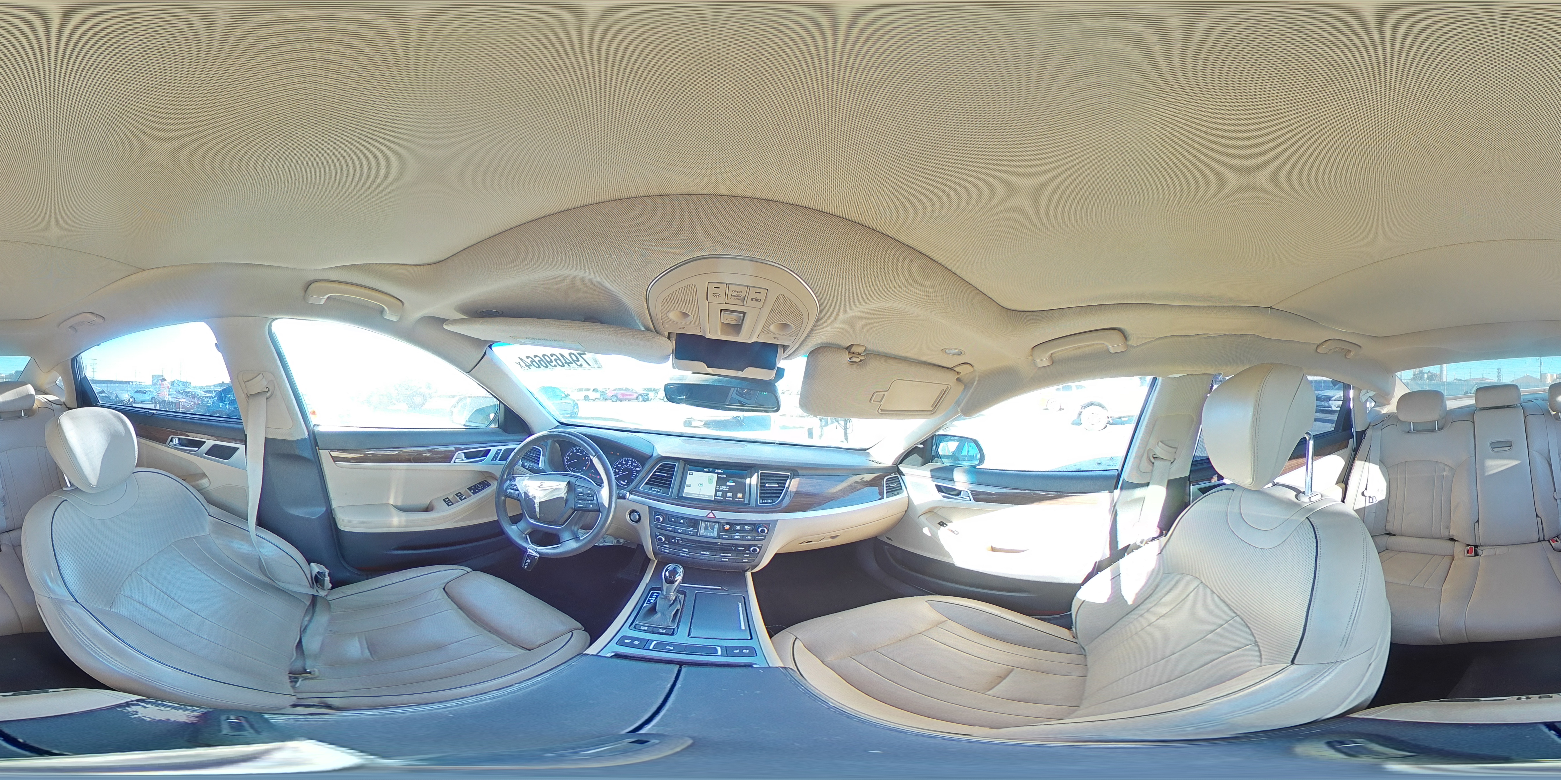2015 Hyundai Genesis - Image 12