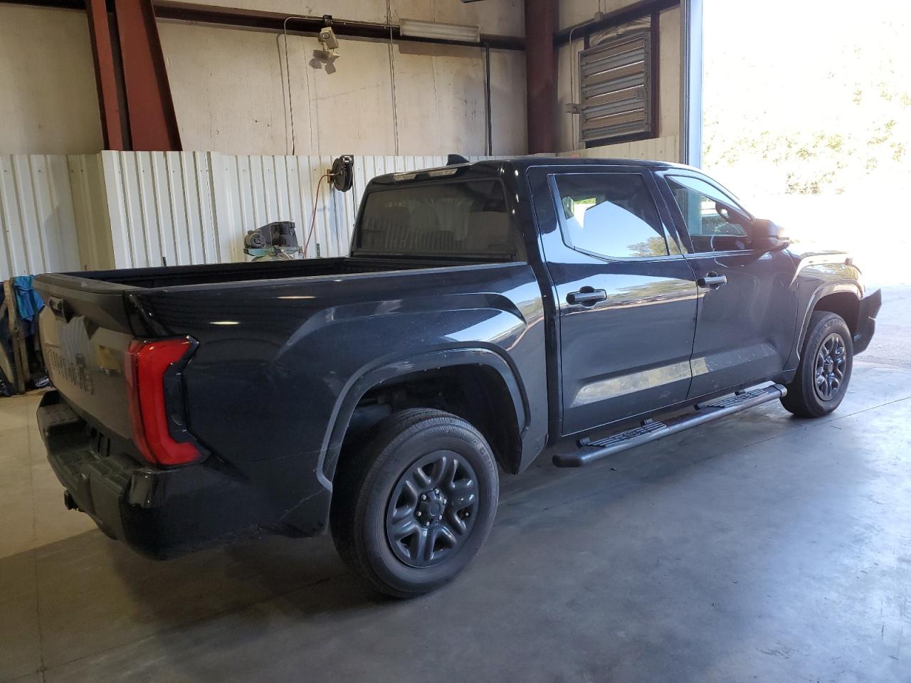 2023 Toyota Tundra - Image 3