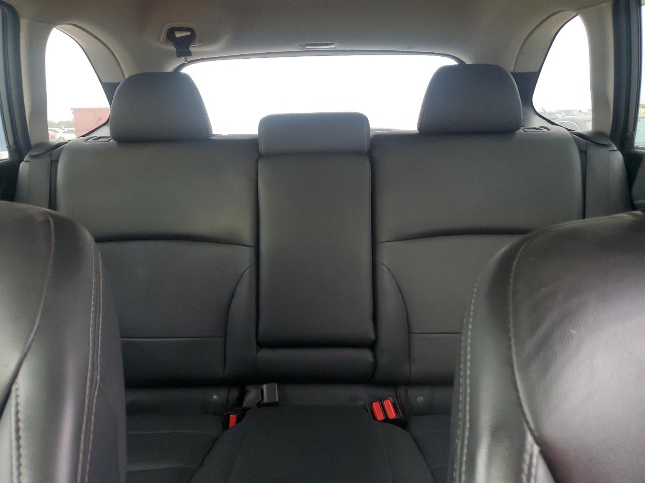 2017 Subaru Outback - Image 10