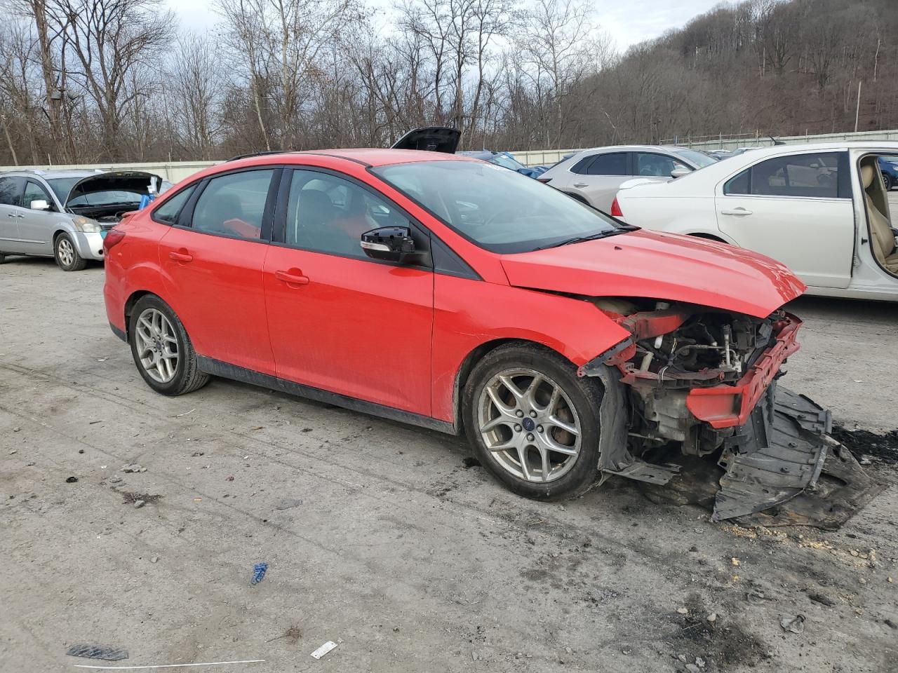 VIN 1FADP3F21FL373598 2015 FORD FOCUS no.4