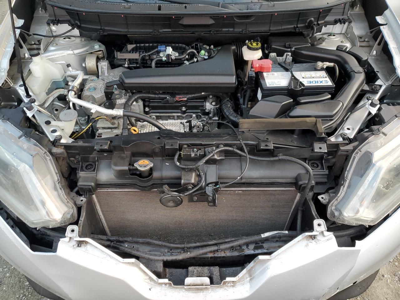2015 Nissan Rogue - Image 12
