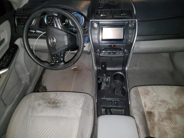 Седаны TOYOTA CAMRY 2015 Белы