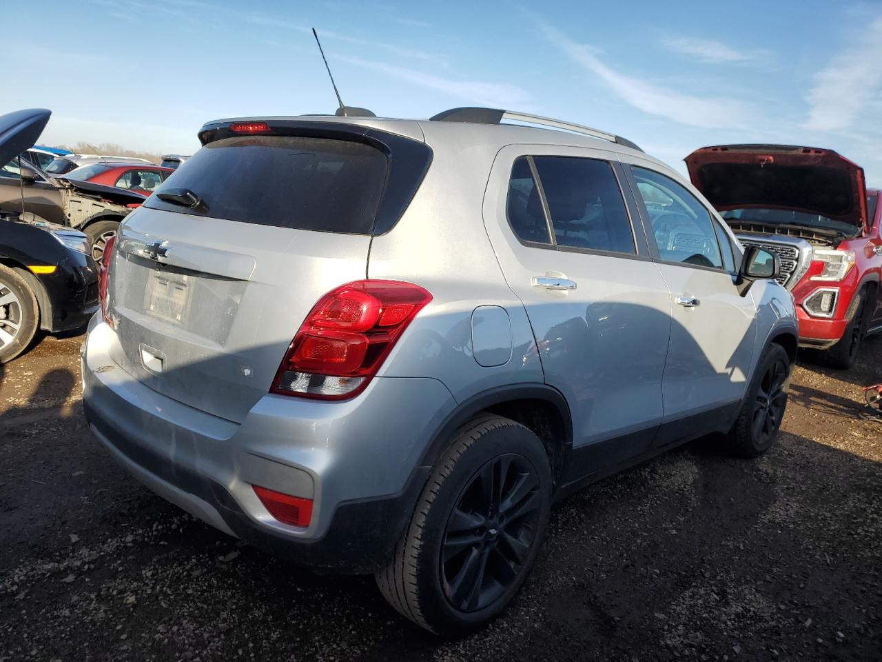 2019 Chevrolet Trax - Image 3